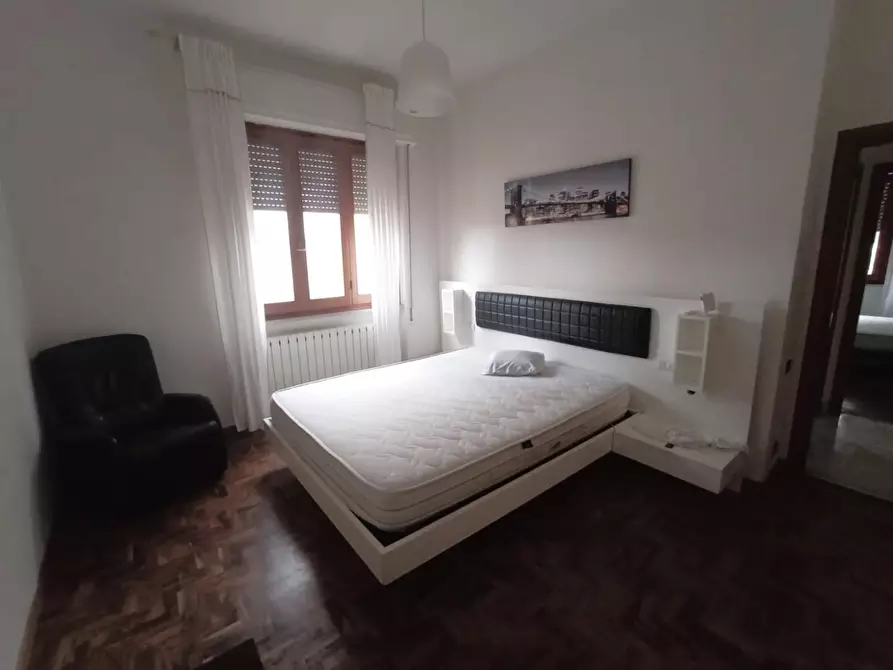 Immagine 15 di Appartamento in vendita  a Viareggio