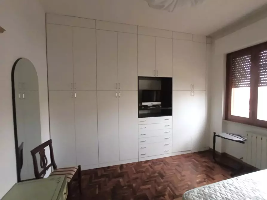 Immagine 23 di Appartamento in vendita  a Viareggio