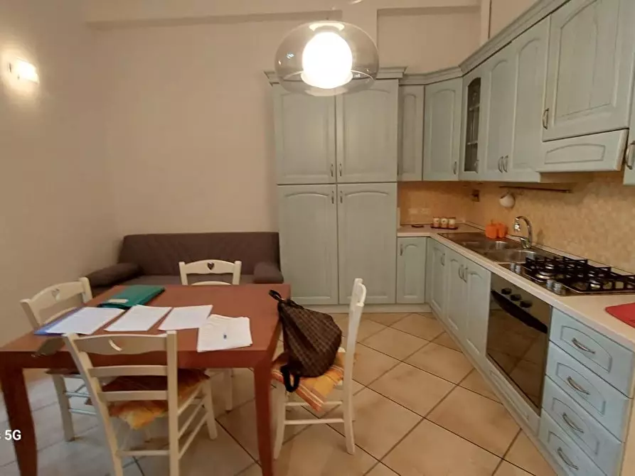 Immagine 2 di Appartamento in affitto  a Livorno