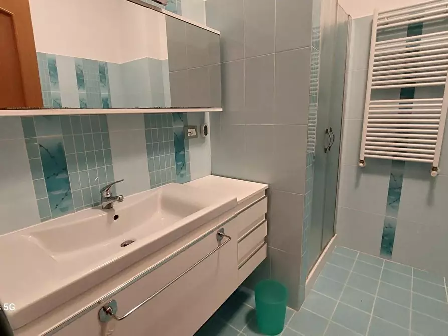 Immagine 9 di Appartamento in affitto  a Livorno