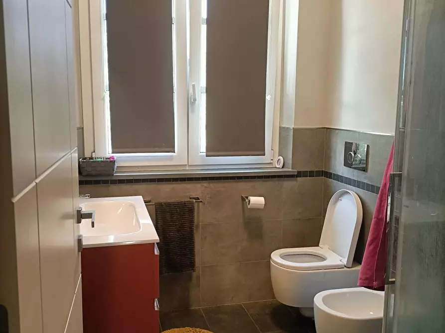 Immagine 6 di Villa in vendita  a Capannori