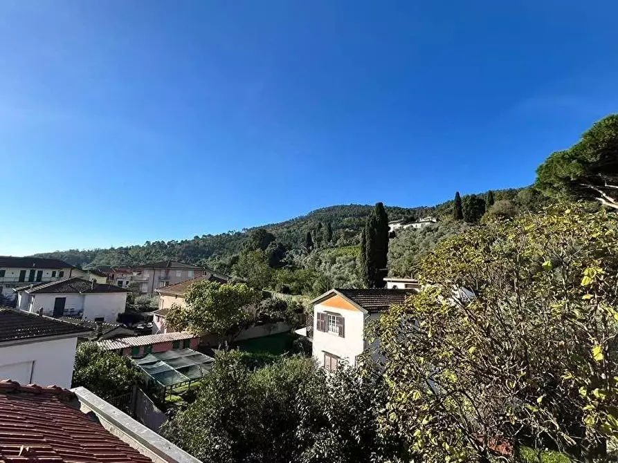 Immagine 25 di Appartamento in vendita  a Ameglia