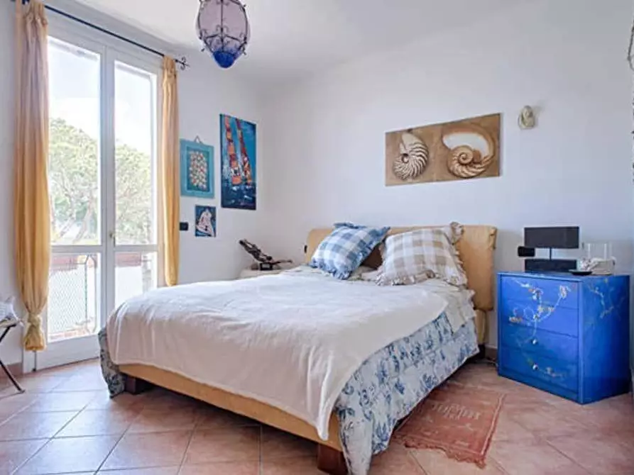 Immagine 23 di Appartamento in vendita  a Ameglia