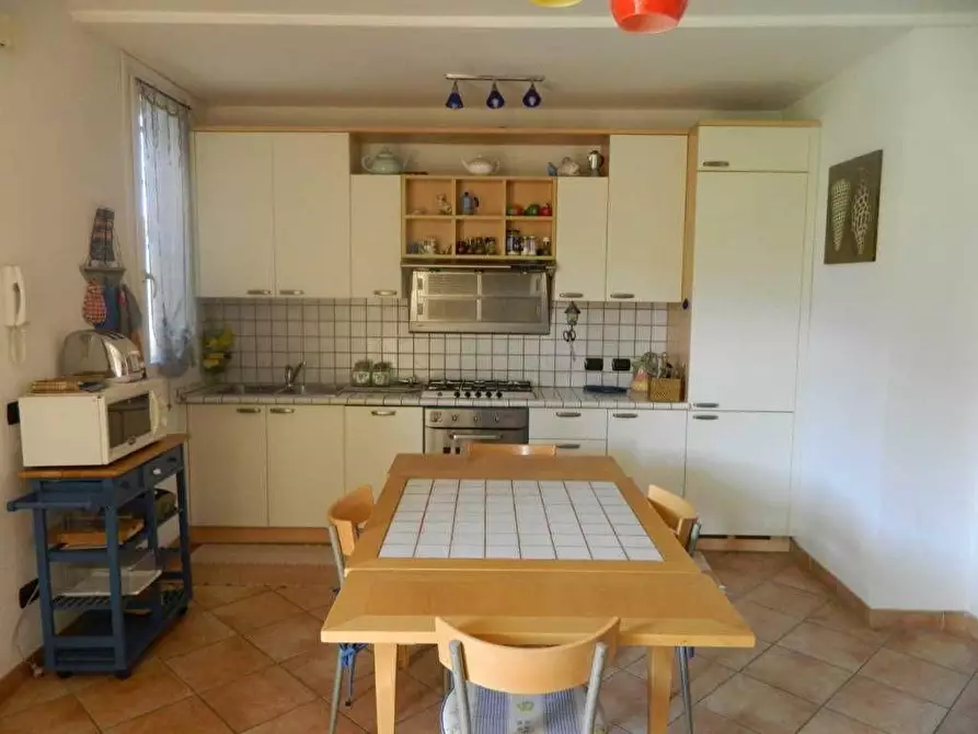 Immagine 18 di Appartamento in vendita  a Ameglia