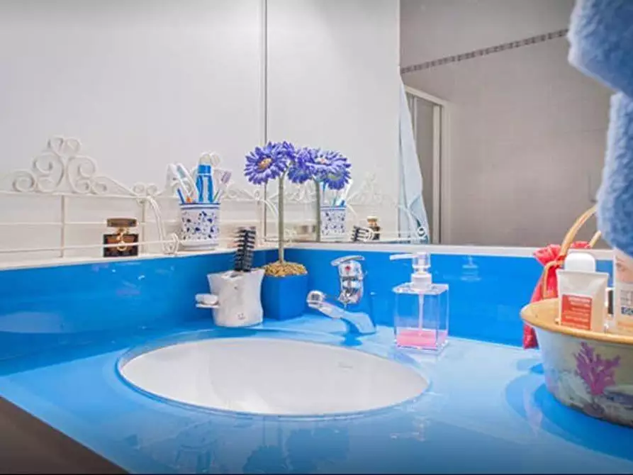 Immagine 25 di Appartamento in vendita  a Ameglia