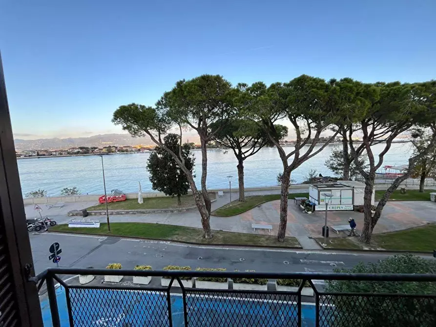 Immagine 22 di Appartamento in vendita  a Ameglia