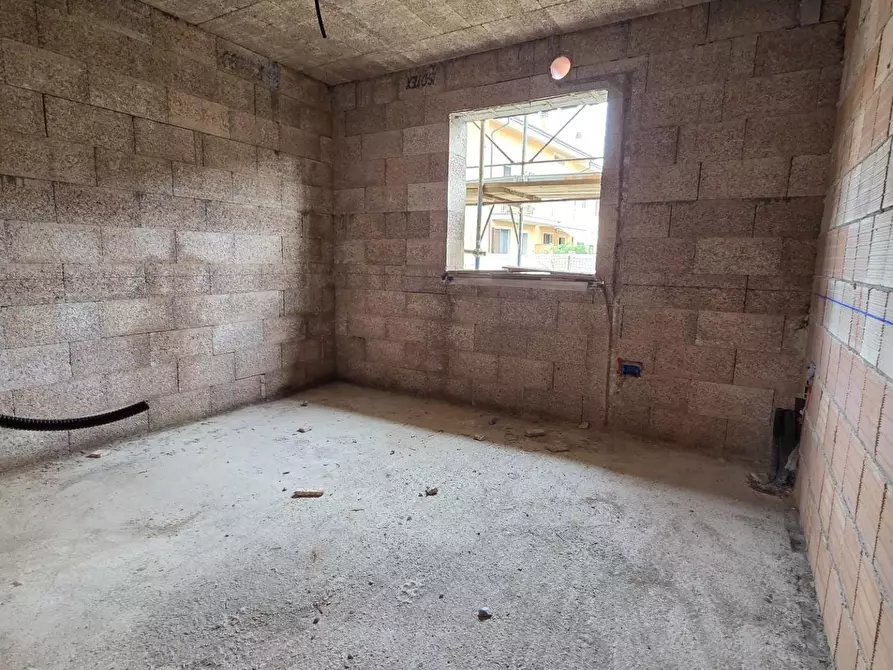 Immagine 12 di Mansarda in vendita  a Pescia