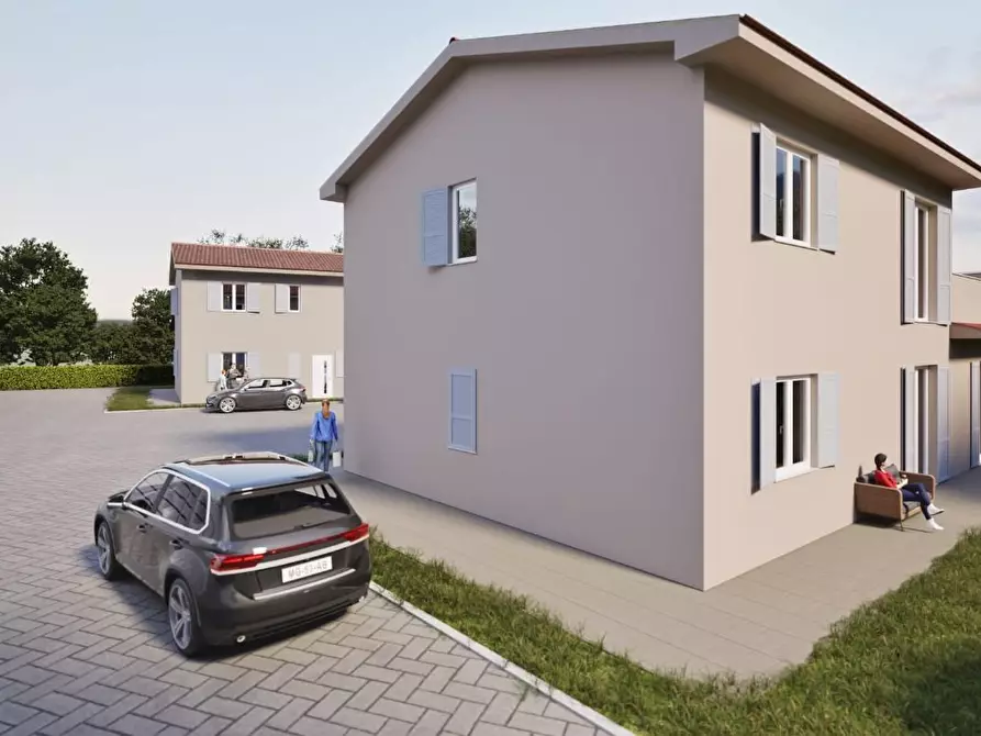 Immagine 5 di Mansarda in vendita  a Pescia