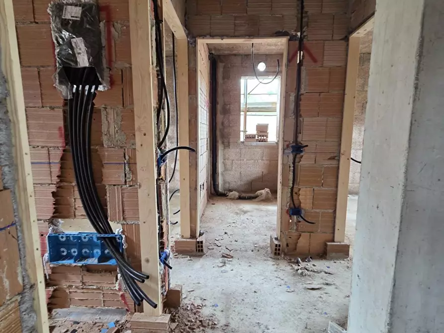 Immagine 13 di Mansarda in vendita  a Pescia