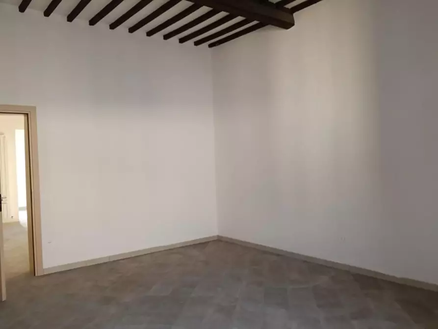 Immagine 17 di Appartamento in vendita  a Rosignano Marittimo