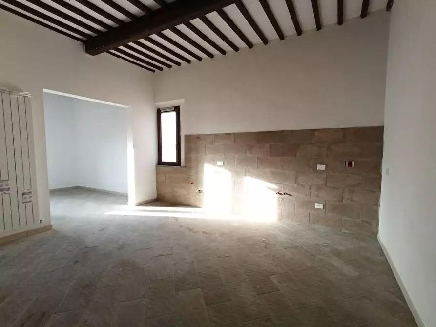 Immagine 12 di Appartamento in vendita  a Rosignano Marittimo