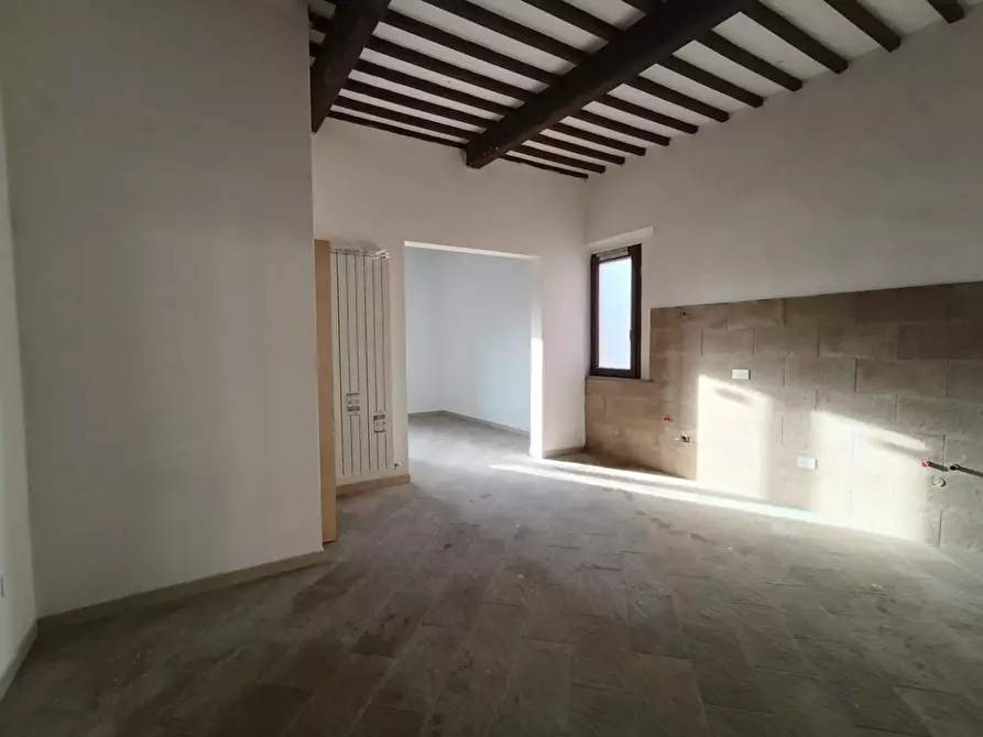 Immagine 13 di Appartamento in vendita  a Rosignano Marittimo