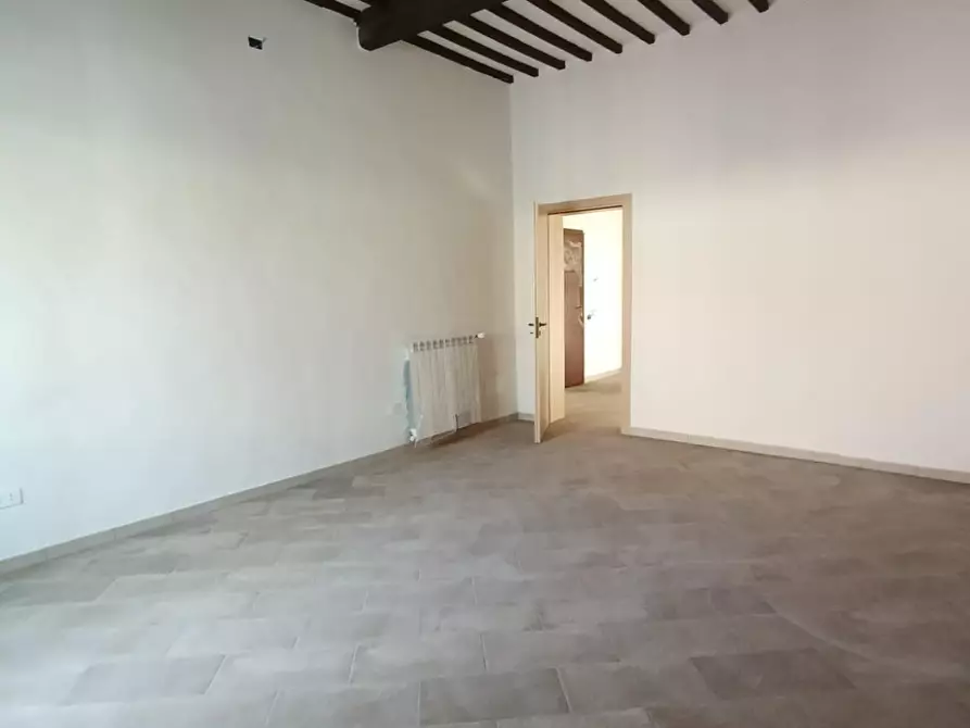 Immagine 18 di Appartamento in vendita  a Rosignano Marittimo