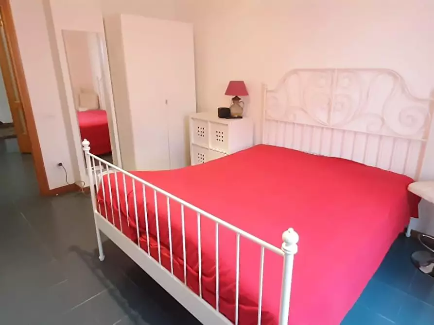 Immagine 12 di Appartamento in vendita  a Cecina