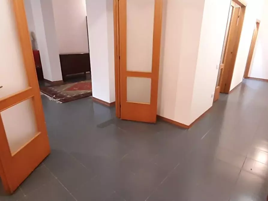 Immagine 6 di Appartamento in vendita  a Cecina