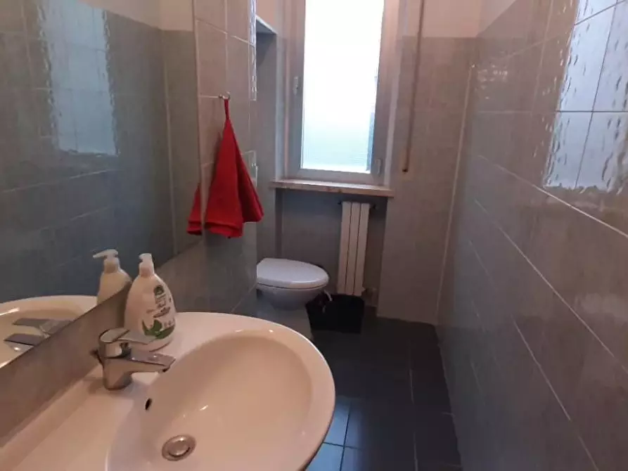 Immagine 9 di Appartamento in vendita  a Cecina