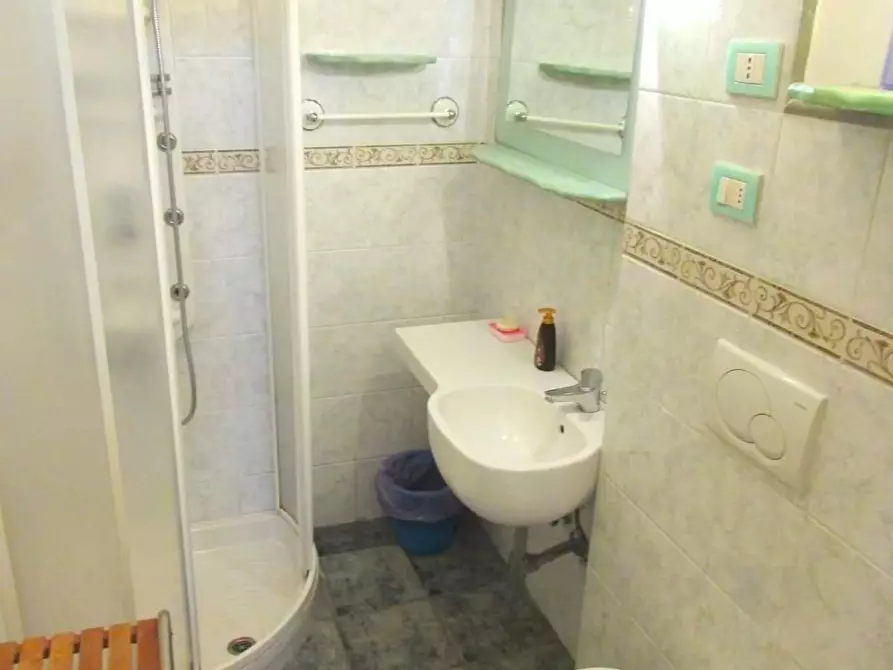 Immagine 34 di Appartamento in vendita  a Carrara