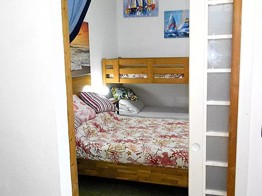 Immagine 32 di Appartamento in vendita  a Carrara