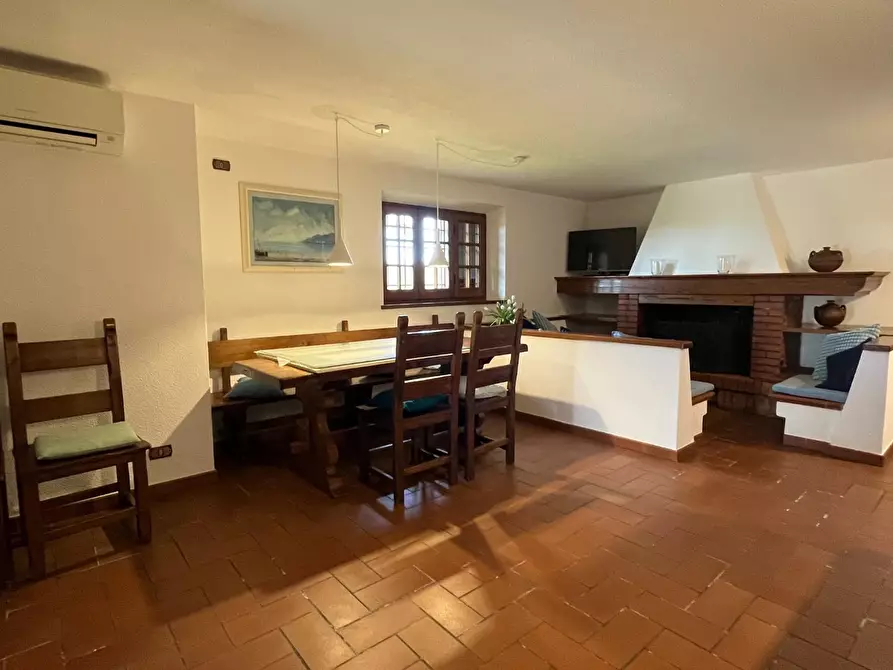 Immagine 8 di Casa semindipendente in vendita  a Pietrasanta