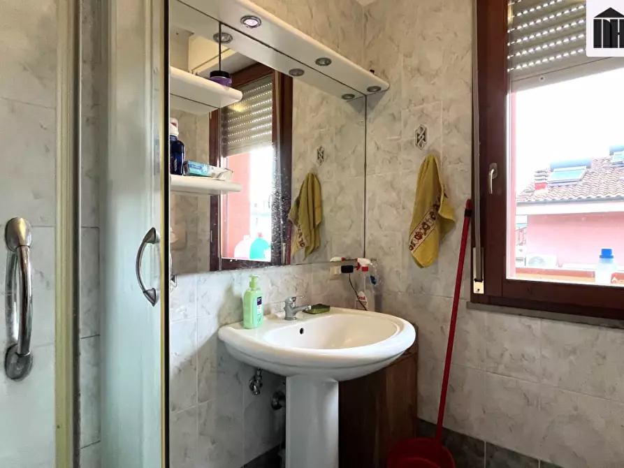 Immagine 16 di Appartamento in vendita  a Santa Croce Sull'arno