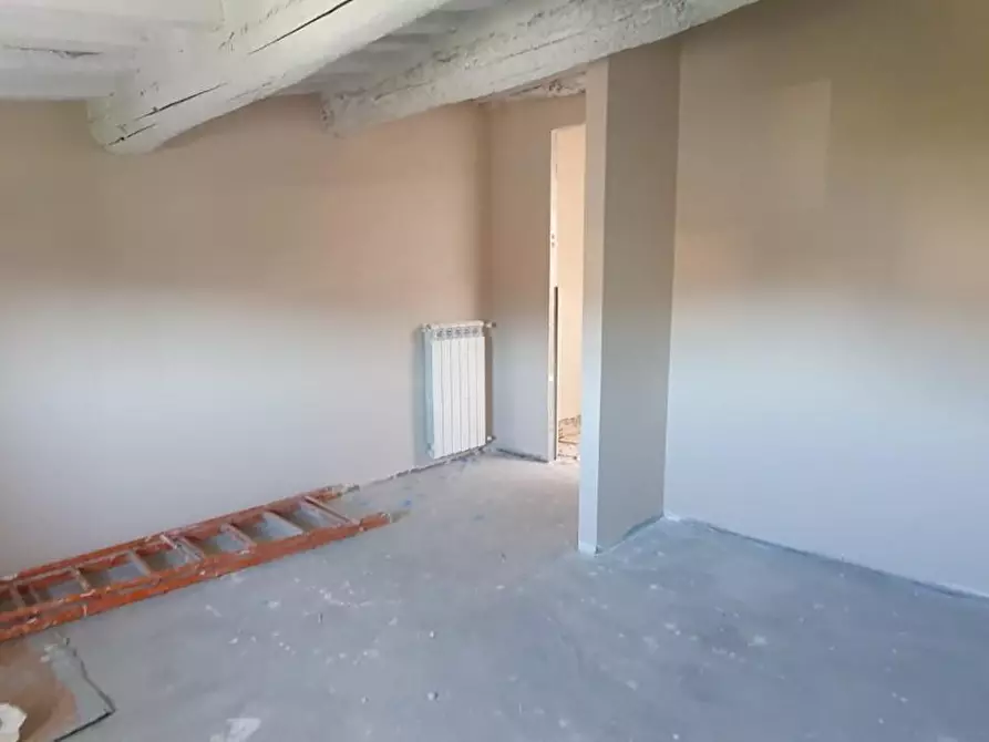 Immagine 21 di Terratetto in vendita  a Lucca