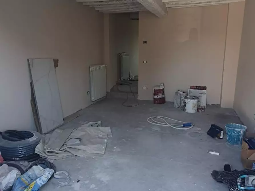 Immagine 40 di Terratetto in vendita  a Lucca