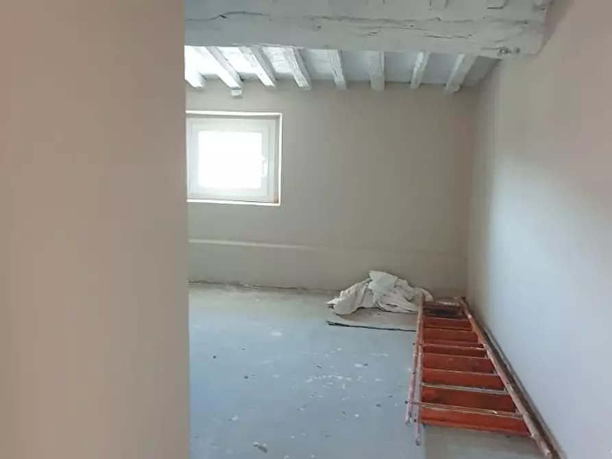 Immagine 20 di Terratetto in vendita  a Lucca