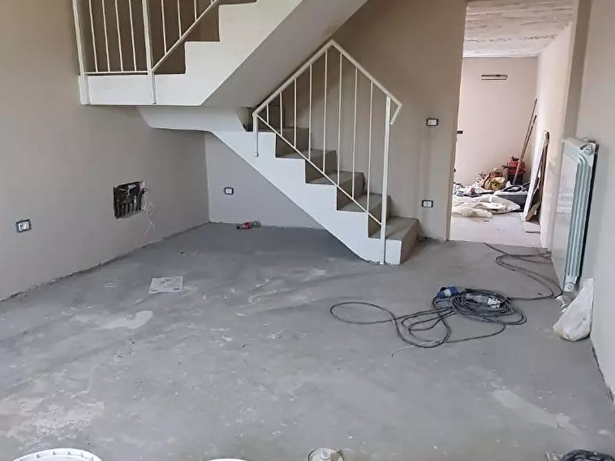 Immagine 34 di Terratetto in vendita  a Lucca