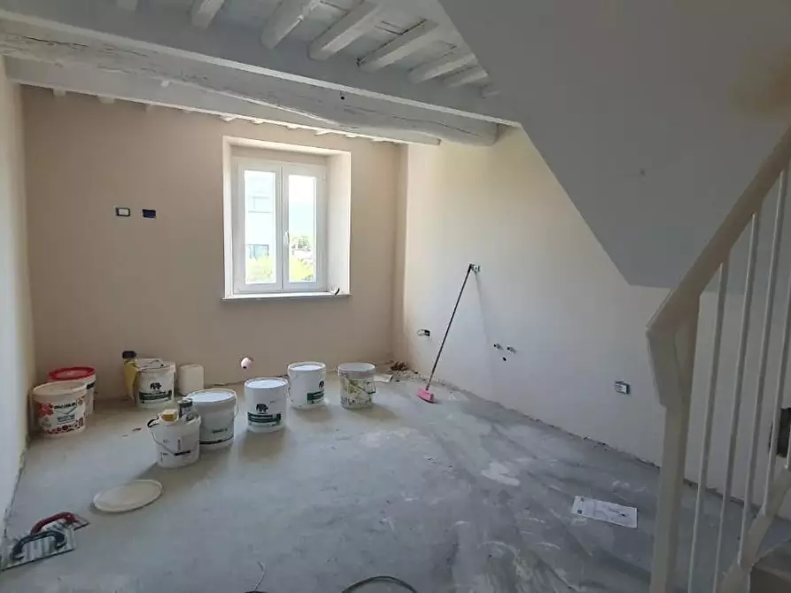 Immagine 38 di Terratetto in vendita  a Lucca
