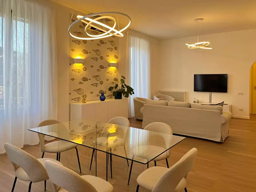 Immagine 15 di Appartamento in affitto  a Forte Dei Marmi