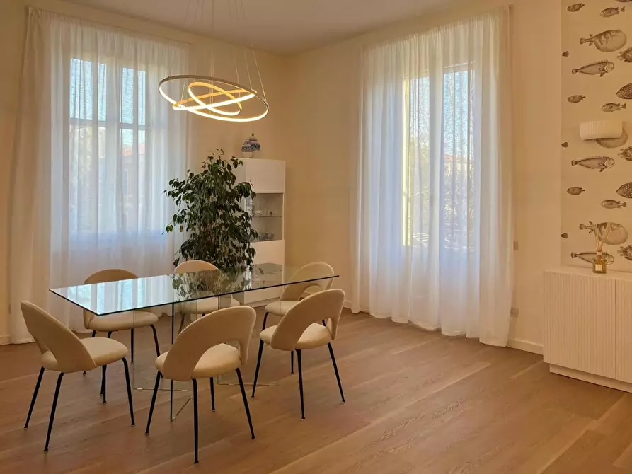 Immagine 18 di Appartamento in affitto  a Forte Dei Marmi