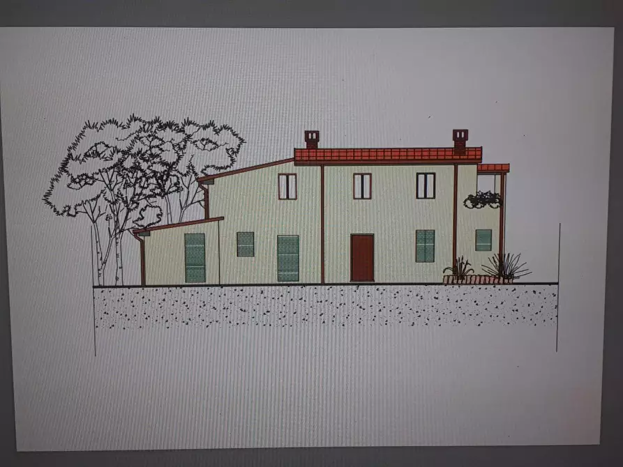 Immagine 2 di Casa indipendente in vendita  a Carrara