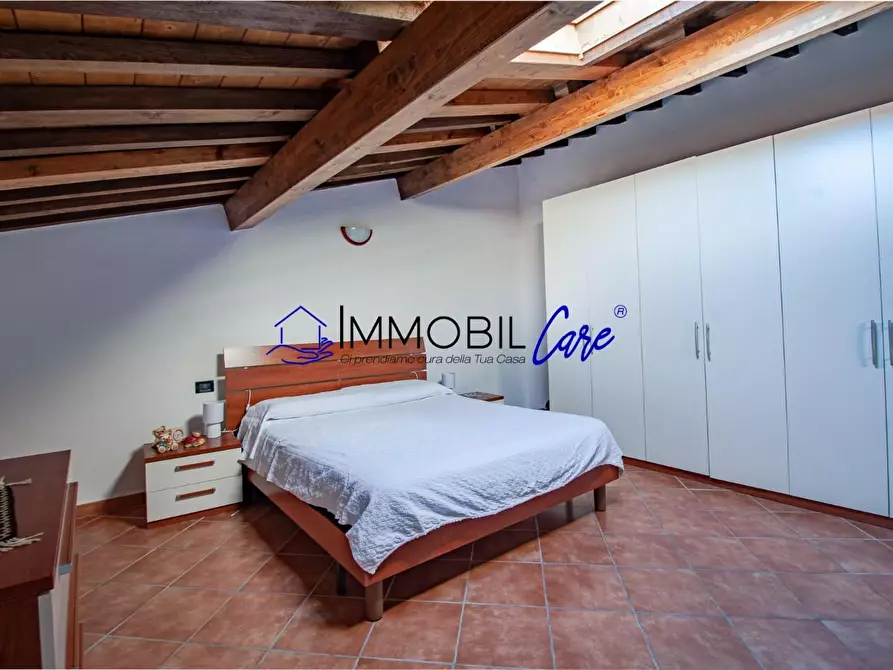 Immagine 8 di Appartamento in vendita  a Livorno