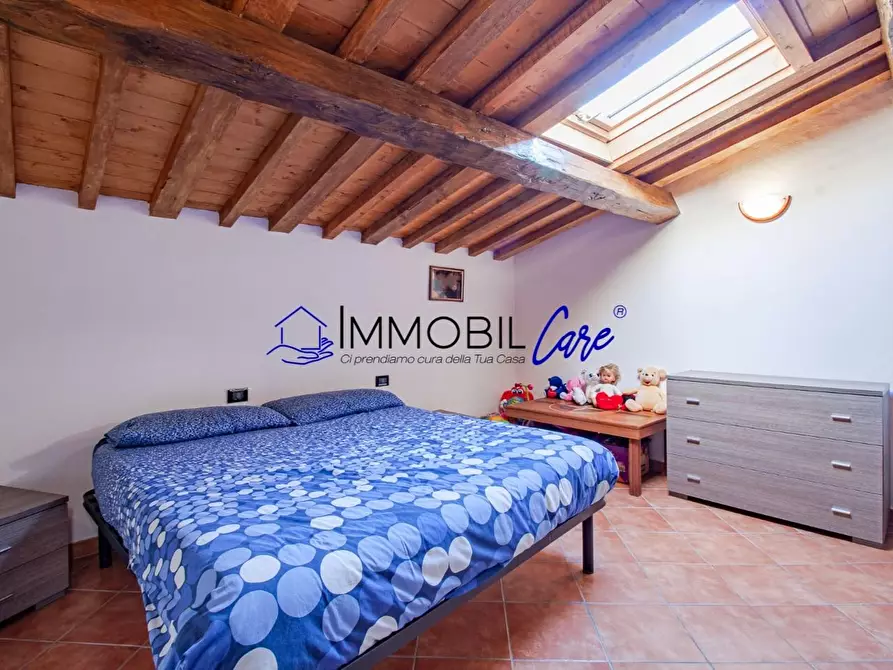 Immagine 11 di Appartamento in vendita  a Livorno