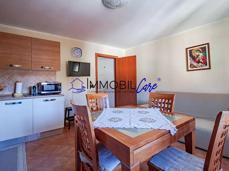 Immagine 5 di Appartamento in vendita  a Livorno