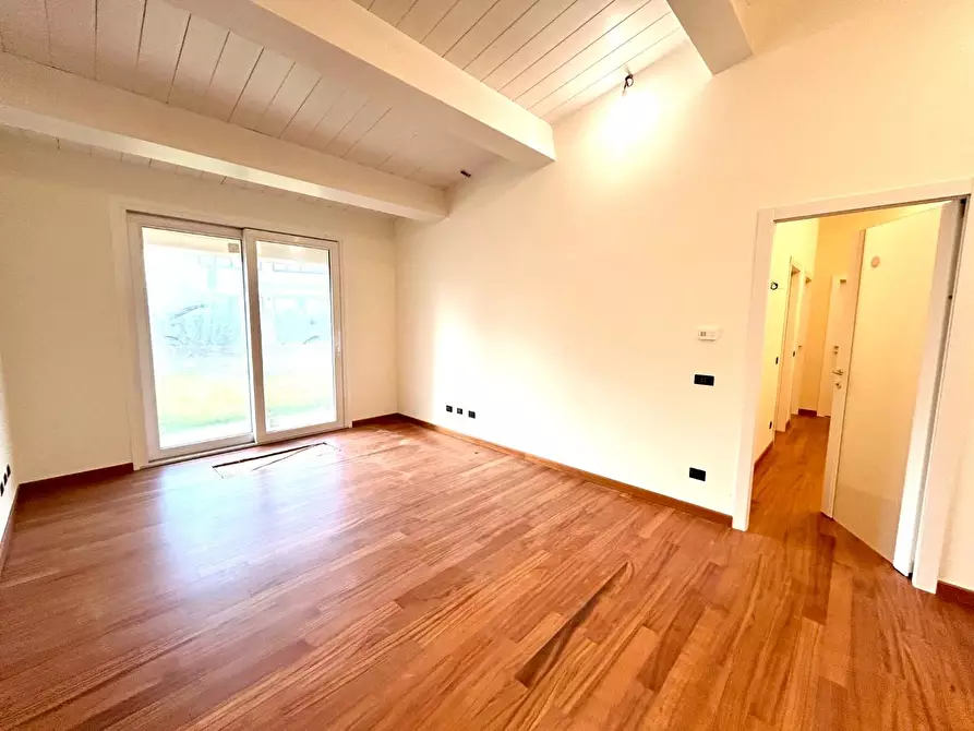 Immagine 13 di Villa in affitto  a Ponsacco