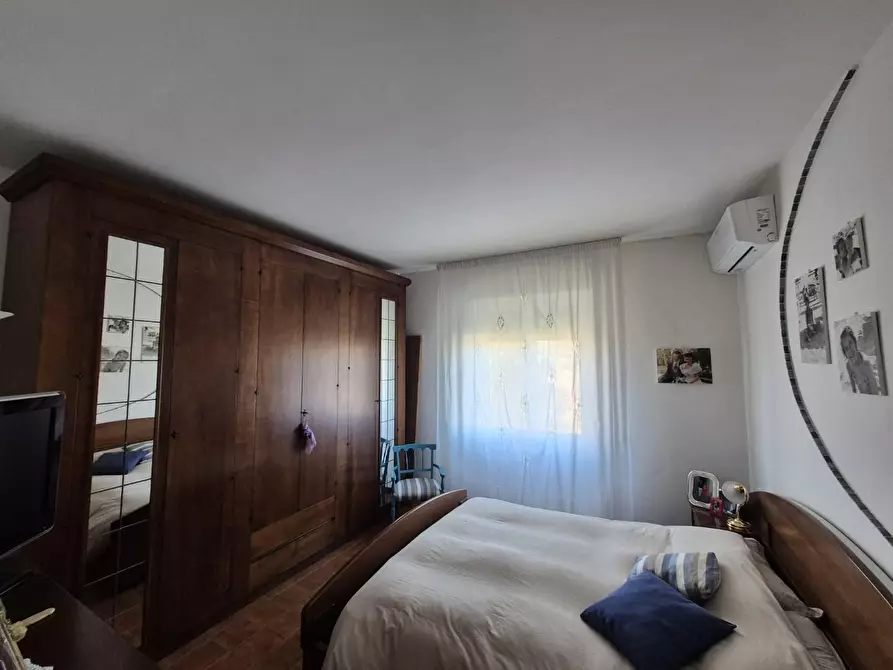 Immagine 13 di Appartamento in vendita  a Santa Croce Sull'arno