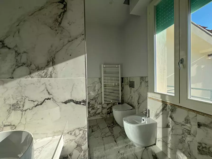 Immagine 12 di Mansarda in vendita  a Empoli