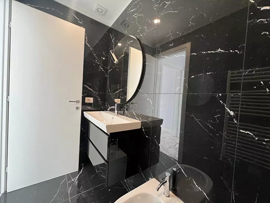 Immagine 19 di Mansarda in vendita  a Empoli