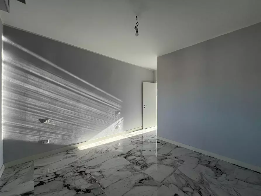 Immagine 18 di Mansarda in vendita  a Empoli