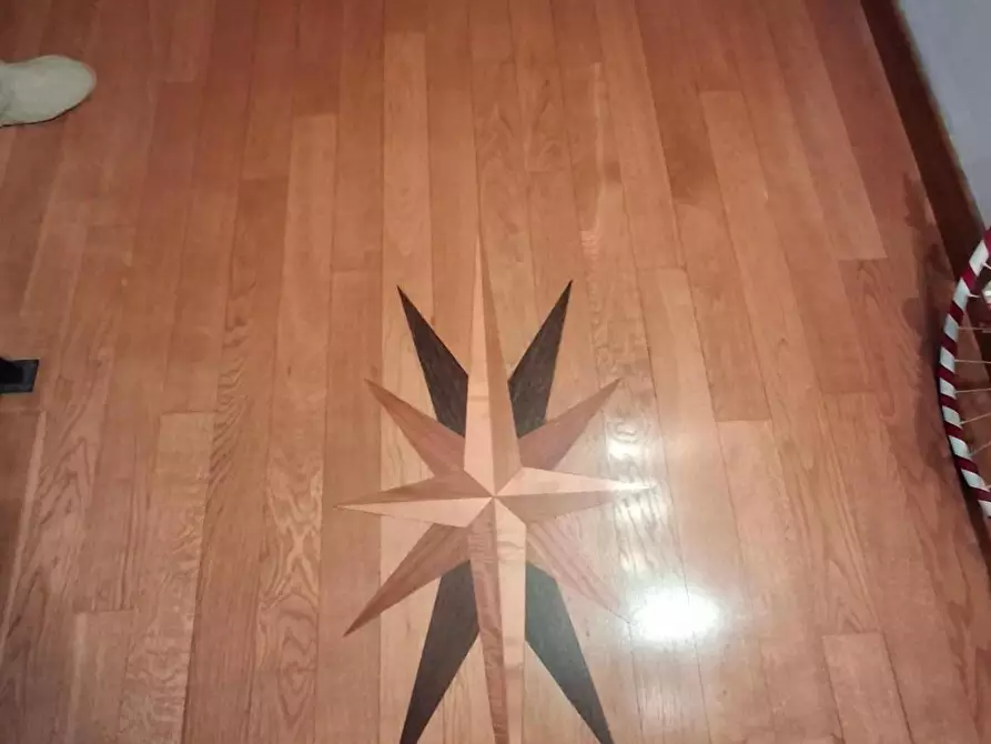 Immagine 18 di Appartamento in vendita  a Capraia E Limite