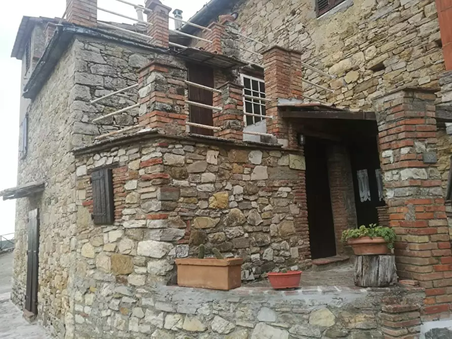 Immagine 9 di Casa semindipendente in vendita  a Castellina In Chianti