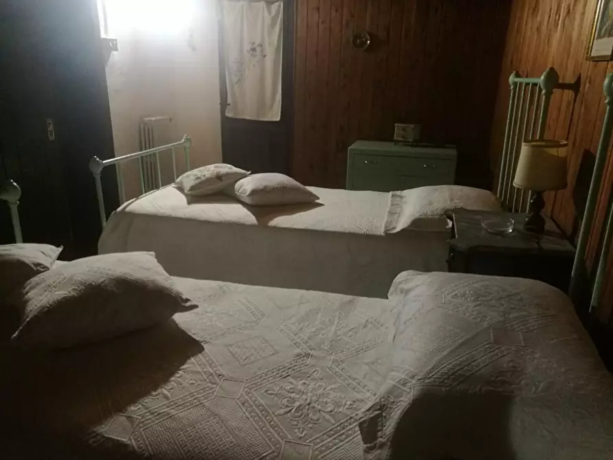 Immagine 6 di Casa semindipendente in vendita  a Castellina In Chianti