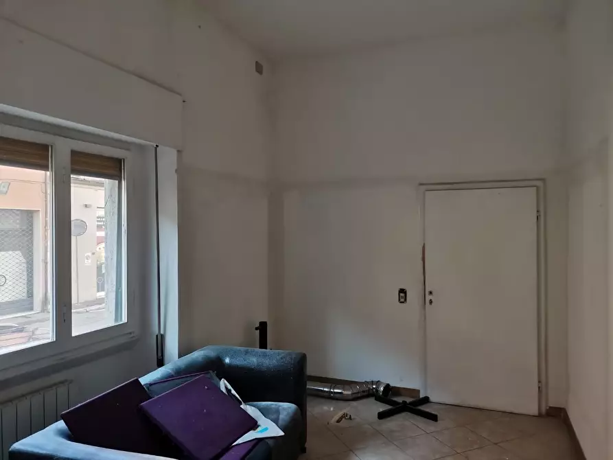 Immagine 8 di Palazzo in vendita  a Poggibonsi