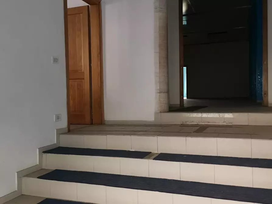 Immagine 12 di Palazzo in vendita  a Poggibonsi