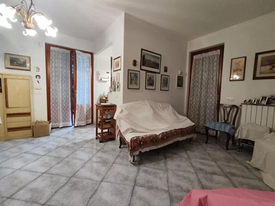 Immagine 4 di Villa in vendita  a Forte Dei Marmi