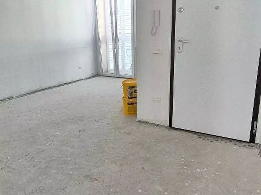 Immagine 2 di Appartamento in vendita  a Cascina