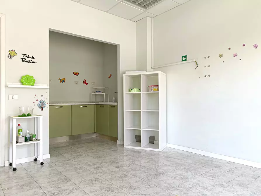 Immagine 6 di Ufficio in vendita  a Empoli