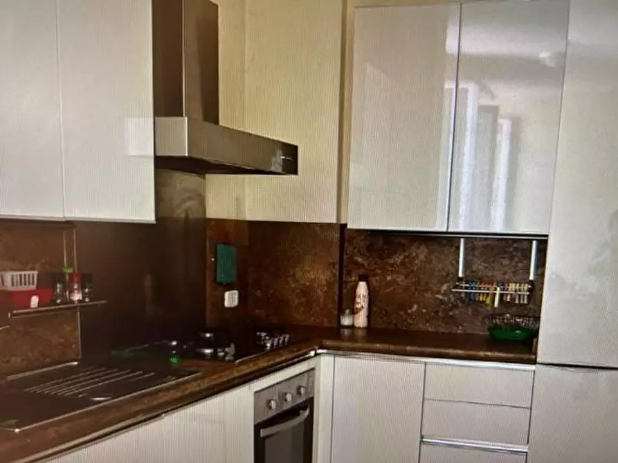 Immagine 7 di Appartamento in vendita  a Siena