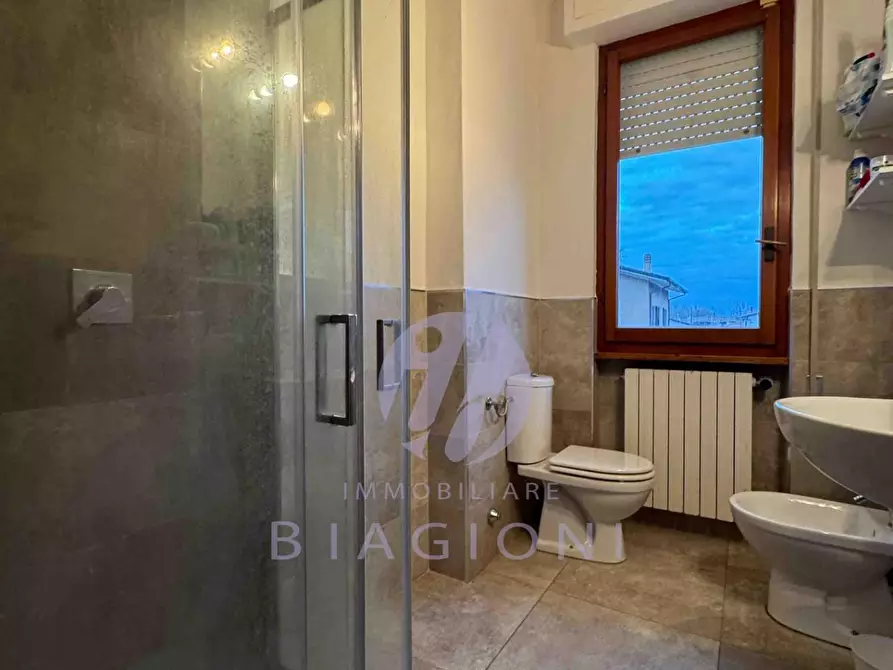 Immagine 15 di Appartamento in vendita  a Pietrasanta